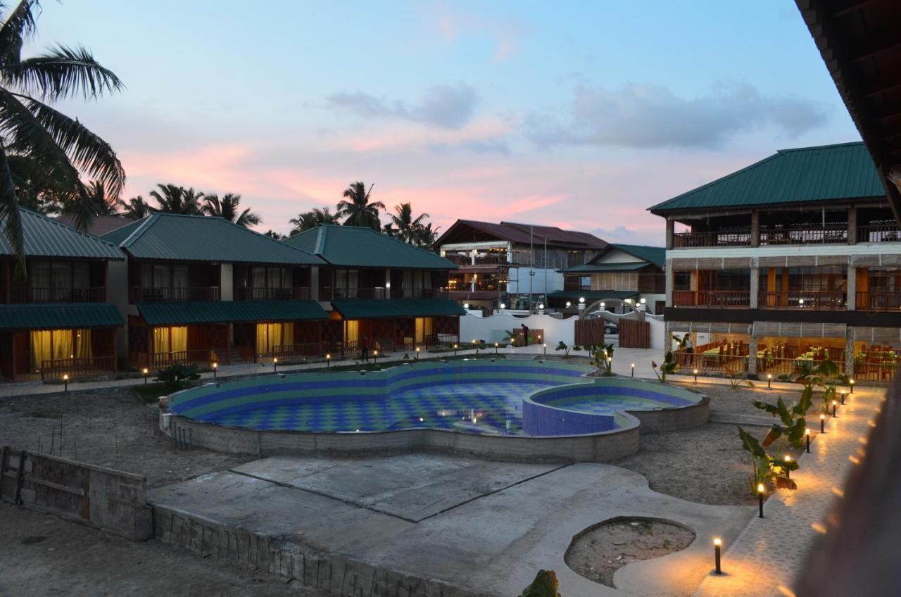 Holiday Inn Beach Resort Neil Island Exterior photo